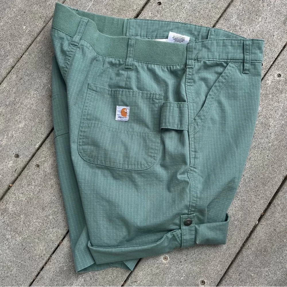 Carhartt Green Work Shorts Women 12 33x9”‎ Roll Tab BS213-W Force Rip Stop - Picture 7 of 12
